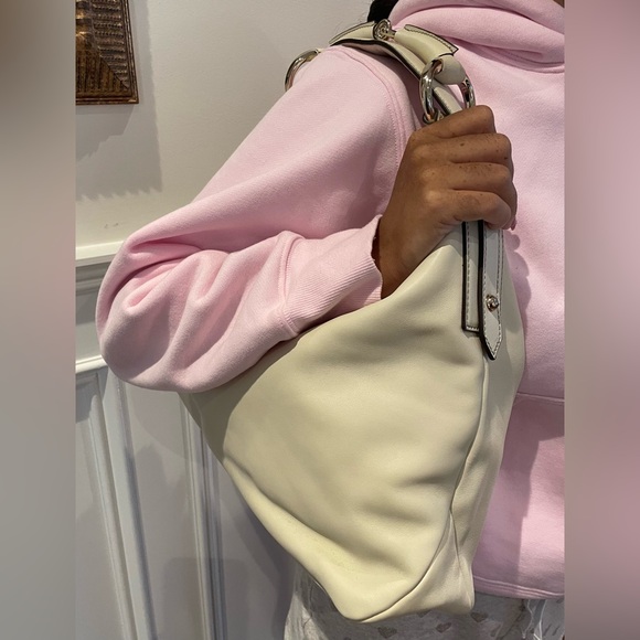 Authentic Gucci Cream Horsebit Hobo Bag - Picture 9 of 10